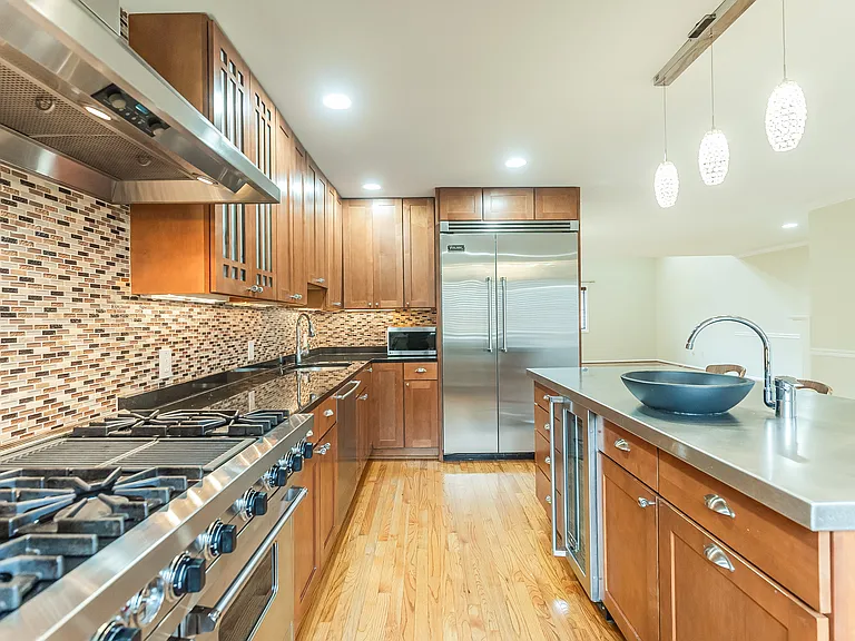 23 Exeter Ct — Photo 6