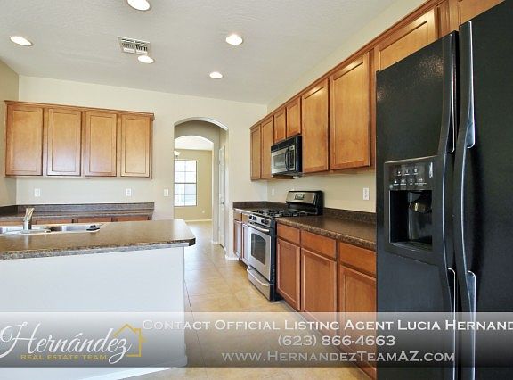 4th image of 16036 W Hualapai St