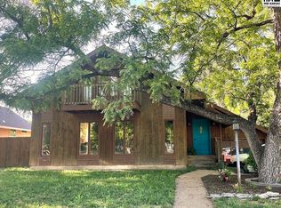 111 E Swensson Ave, Lindsborg, KS 67456