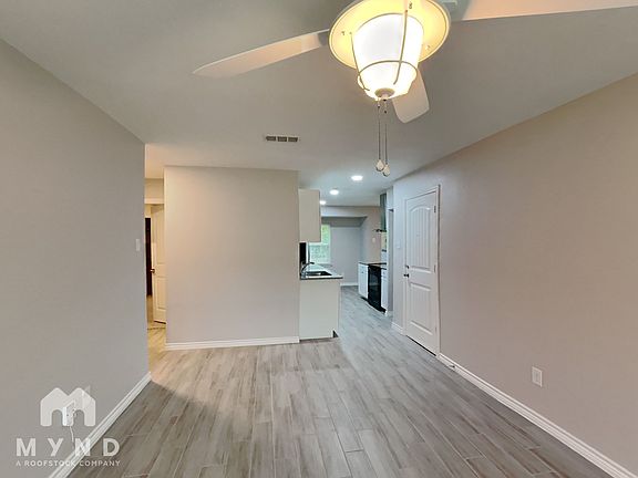 4th image of 353 Kirnwood Ct