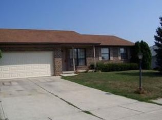 2290 Shirlene Dr, Grove City, OH
