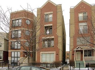 3215 N Wilton Ave, Chicago, IL 60657