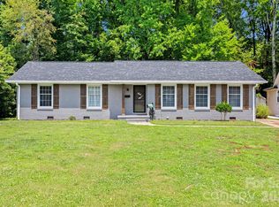 5731 Brookhaven Rd, Charlotte, NC 28210