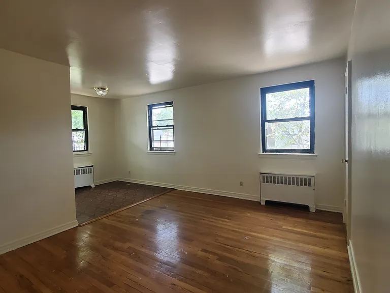 189-07 Henderson Ave #2 — Photo 3