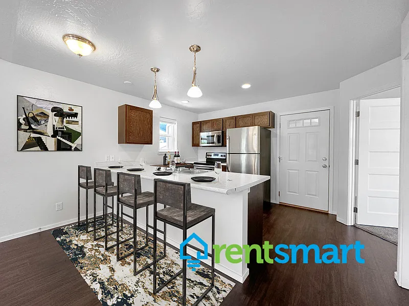 2 bed, 1.0 bath, 850 sqft, $1,750 — Photo 3
