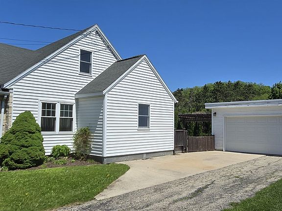 2nd image of 2041 Julius St