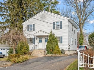 39 Packard St, Manchester, CT 06040