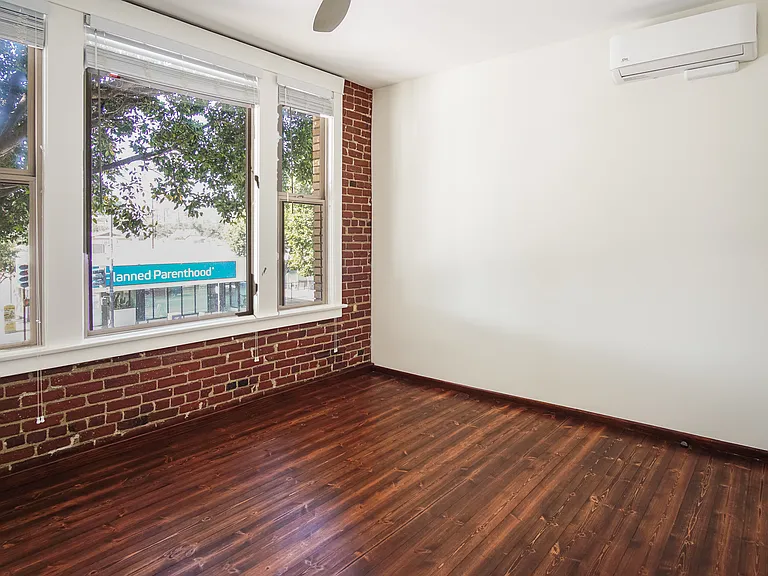 5908 N Figueroa St #8 — Photo 5