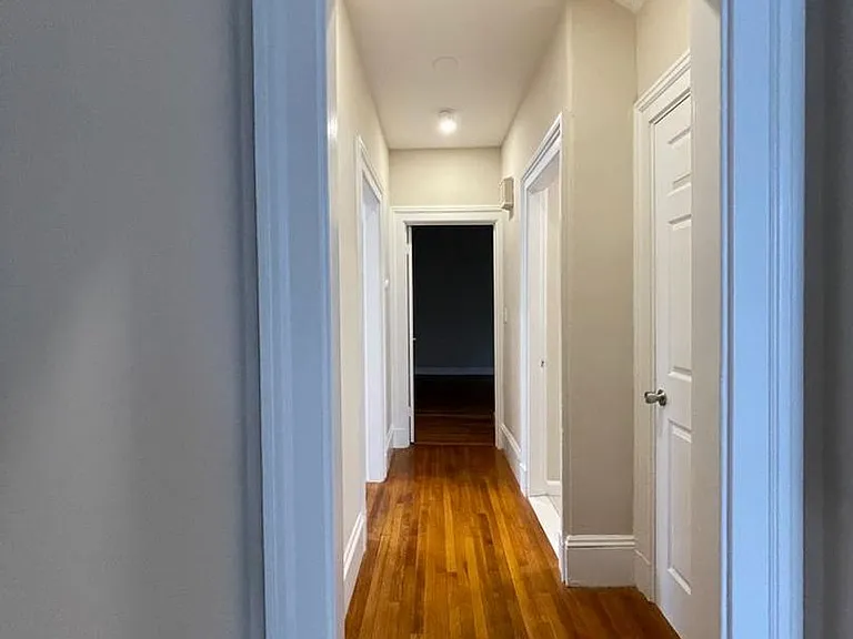 258 Broadway — Photo 16