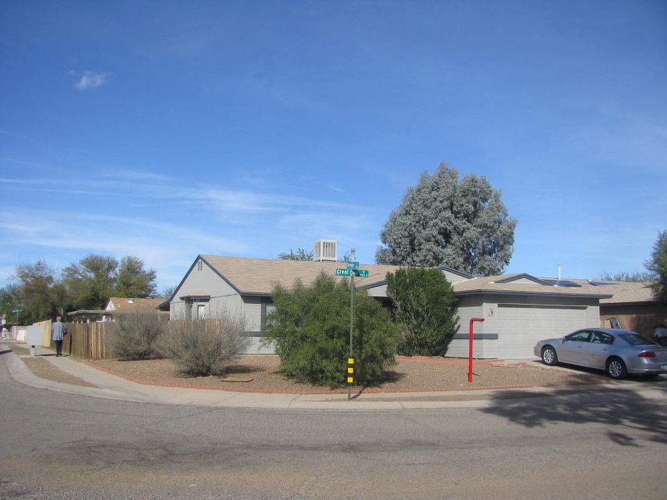 1st image of 1866 W Great Oak Dr