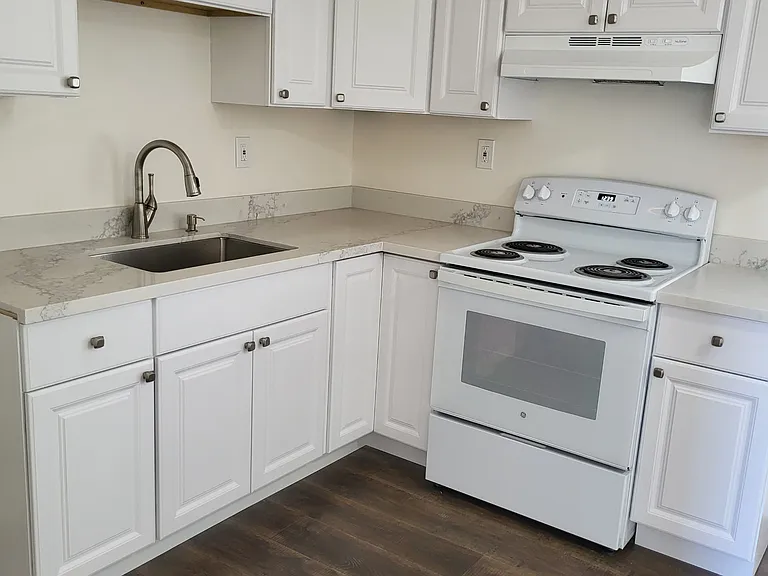 2313 Roosevelt Ave #5 — Photo 12