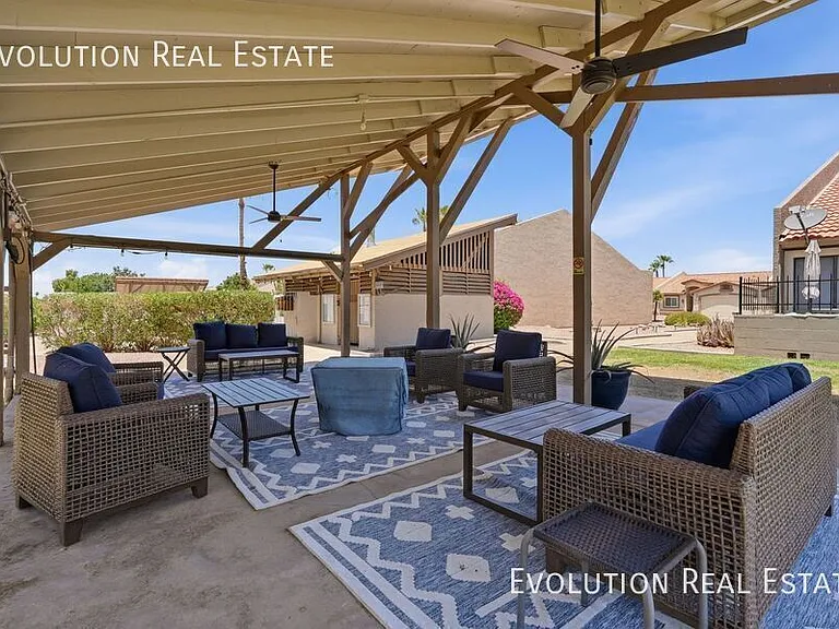 2329 N Recker Rd #86 — Photo 46