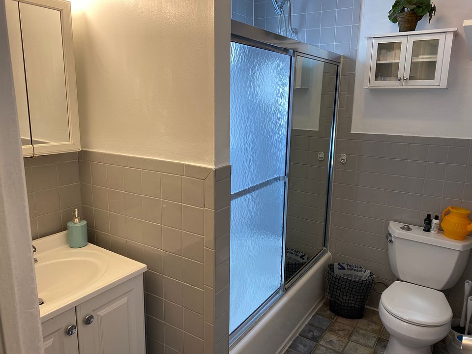 1st image of 119-27 8th Ave