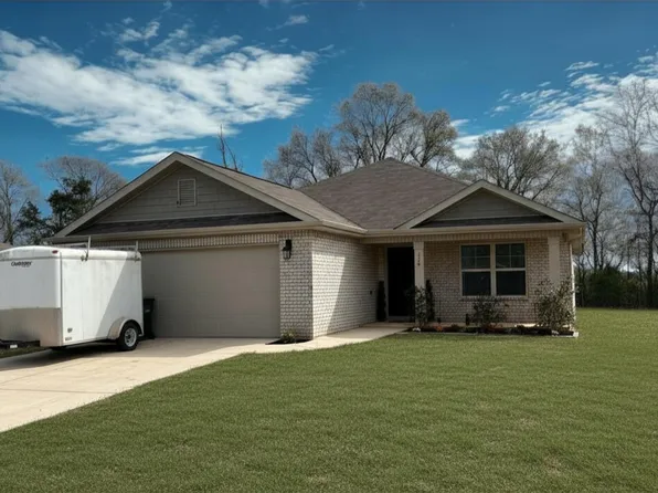 174 Meadow Ridge Dr, Hazel Green, AL 35750