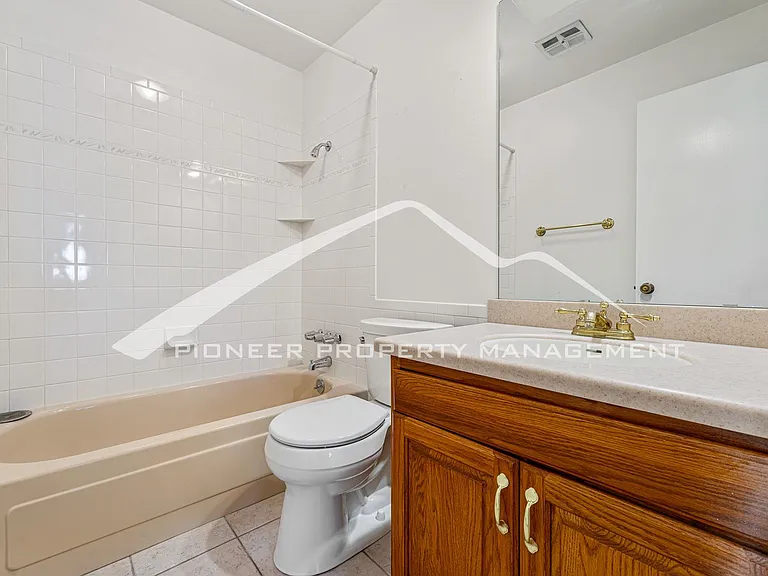1873 S Owens St — Photo 12