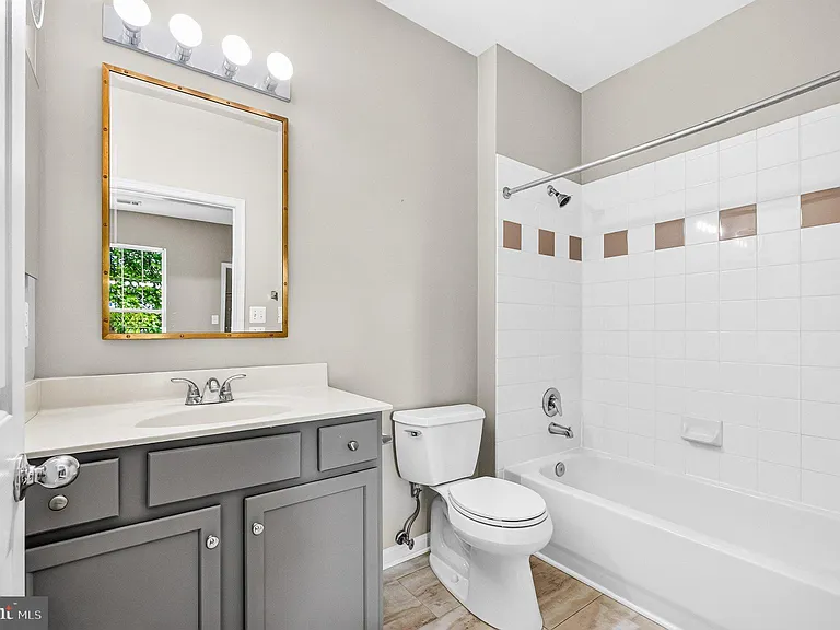 13386 Connor Dr #M — Photo 25