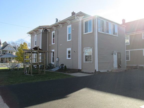 4th image of 334 N West St