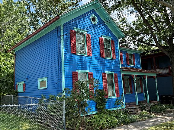 5th image of 304 Howard St