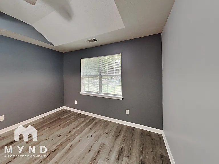 135 Mountain Ct — Photo 16