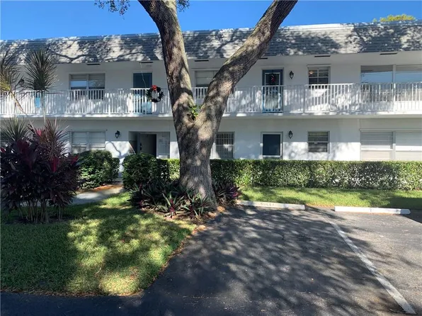 2929 SE Ocean Blvd APT 126-3, Stuart, FL 34996