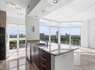 19900 E Country Club Dr APT TS10, Aventura, FL