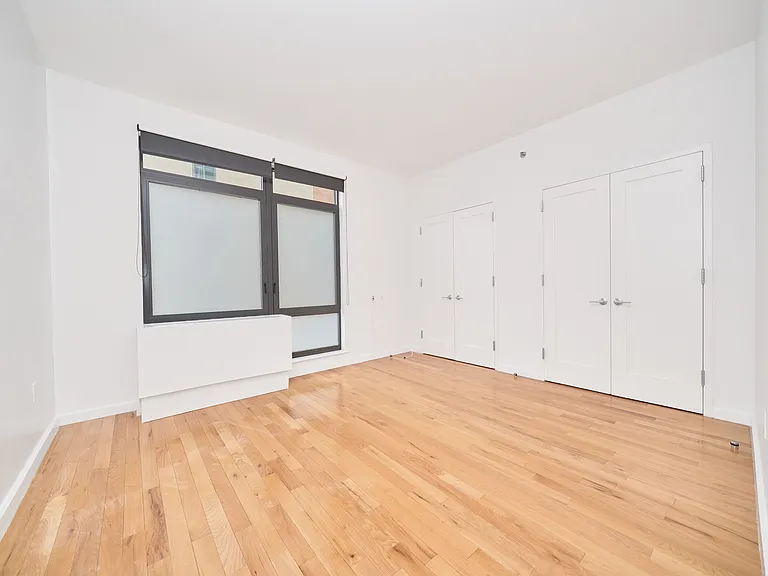2211 3rd Ave #9-B — Photo 9