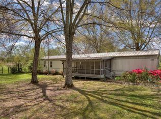 549 Union Grove Church Rd SE, Adairsville, GA 30103