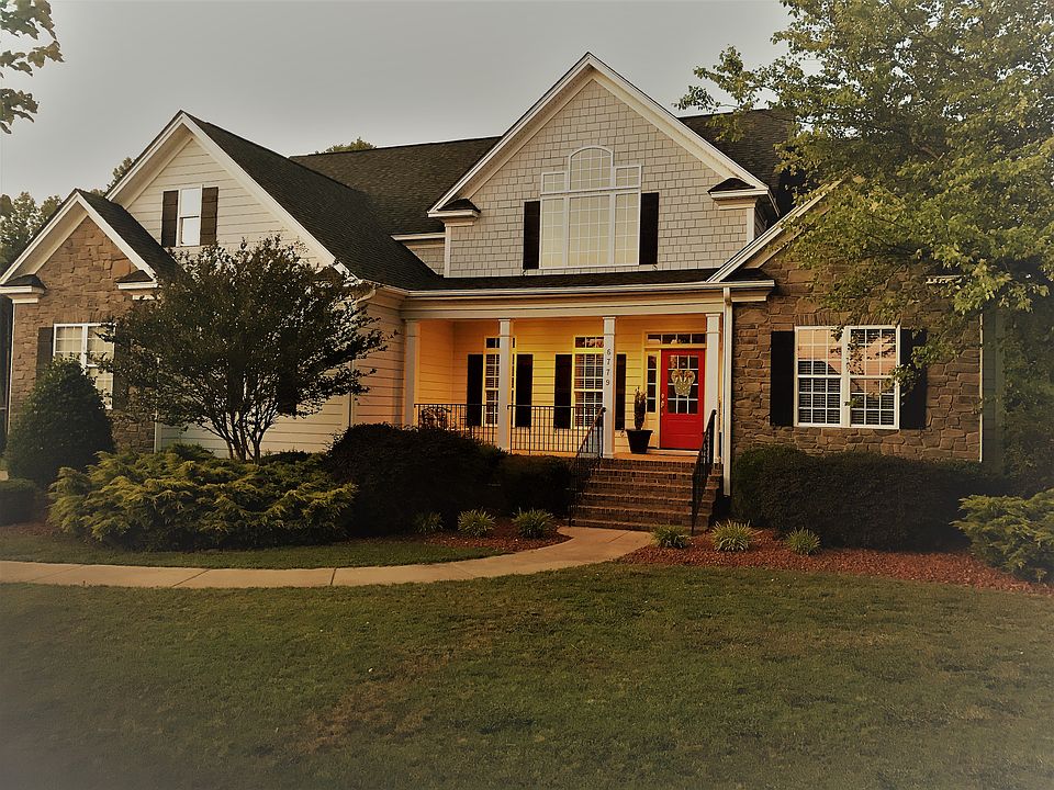 1st image of 6779 Anabella Dr