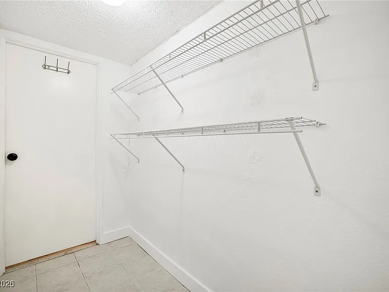 3930 University Center Dr #409 — Photo 4