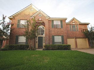 207 Scarlet Maple Dr, Sugar Land, TX 77479