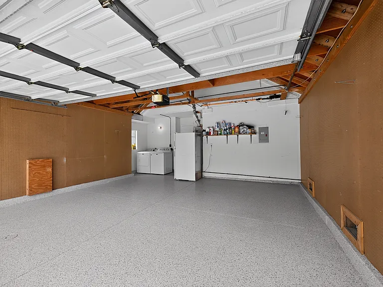 4575 Lambeth Ct — Photo 21