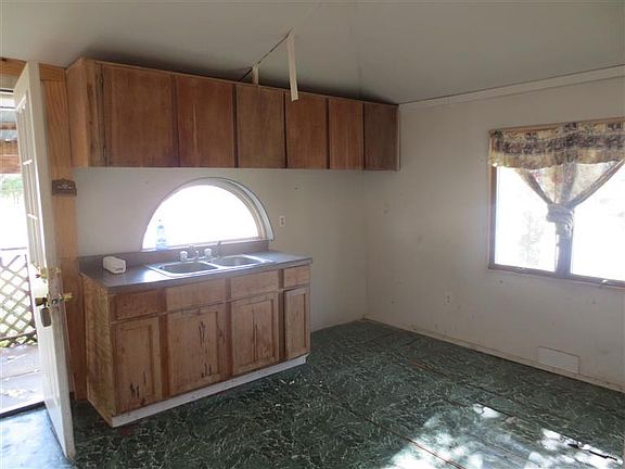 3rd image of 506 N Lincoln Ave