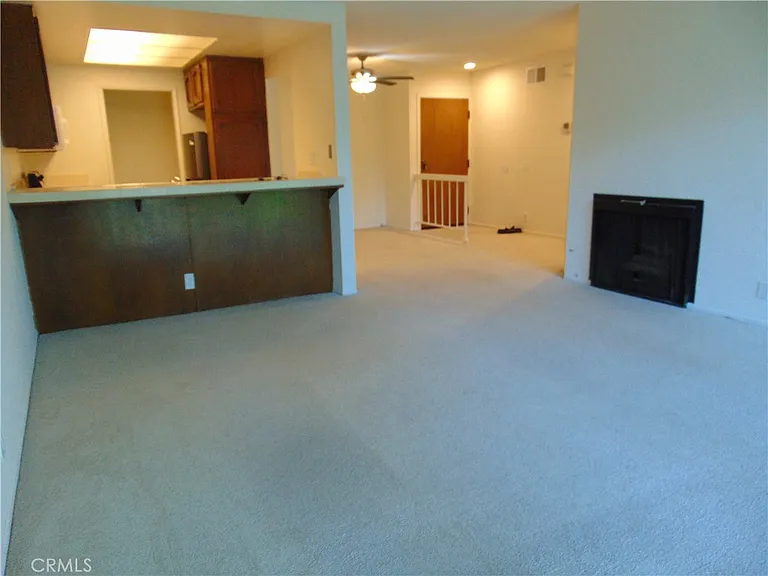 2203 Apricot Dr — Photo 8