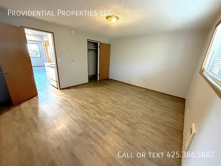 1122 Lafayette St S #4 — Photo 8