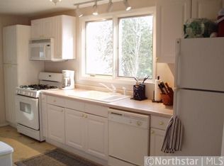 2893 Cambridge Ln, Mound, MN 55364