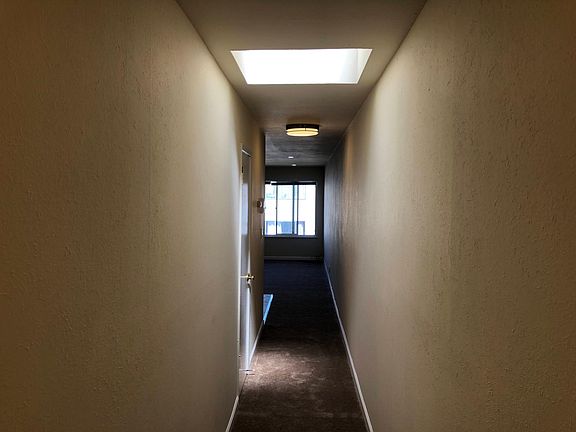 3rd image of 318 21st Ave #6