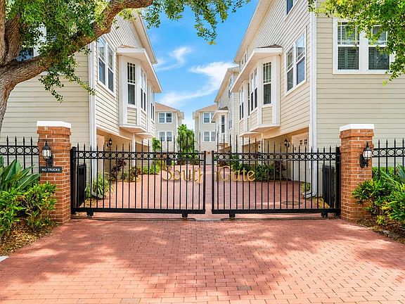 3rd image of 3315 W DE LEON STREET #15