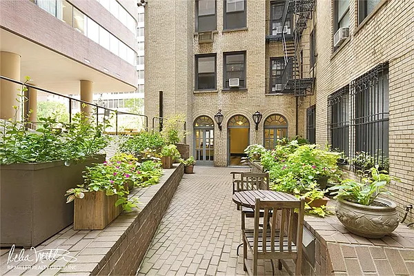 Sold by RP Miller Realty Group | media 18