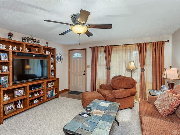 3rd image of 307 Oldham Way