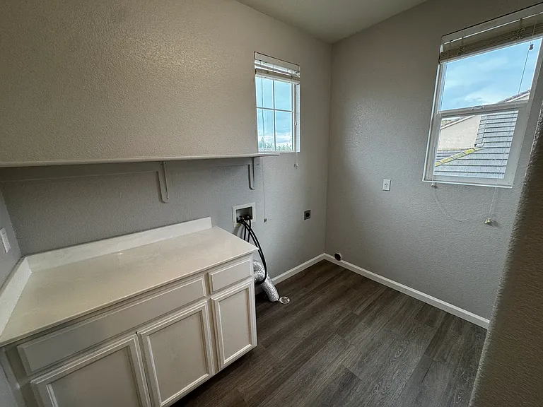 4361 Tahama Ln — Photo 12