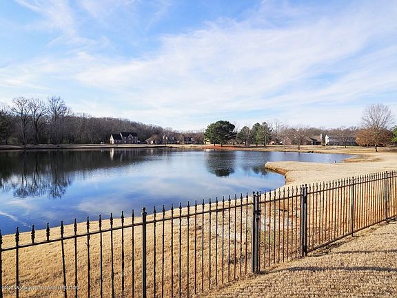 3rd image of 3785 Lake Village Cv