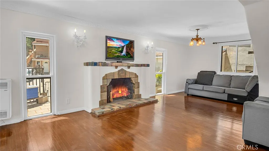 1 bed, 600 sqft, $1,750 — Photo 4