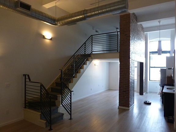 3rd image of 726 Market St Unit 506