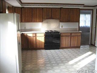 4th image of 15 Artisan Way