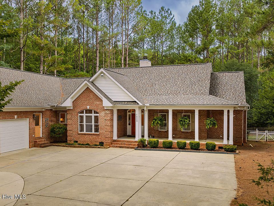 1st image of 1624 Rosebriar Place