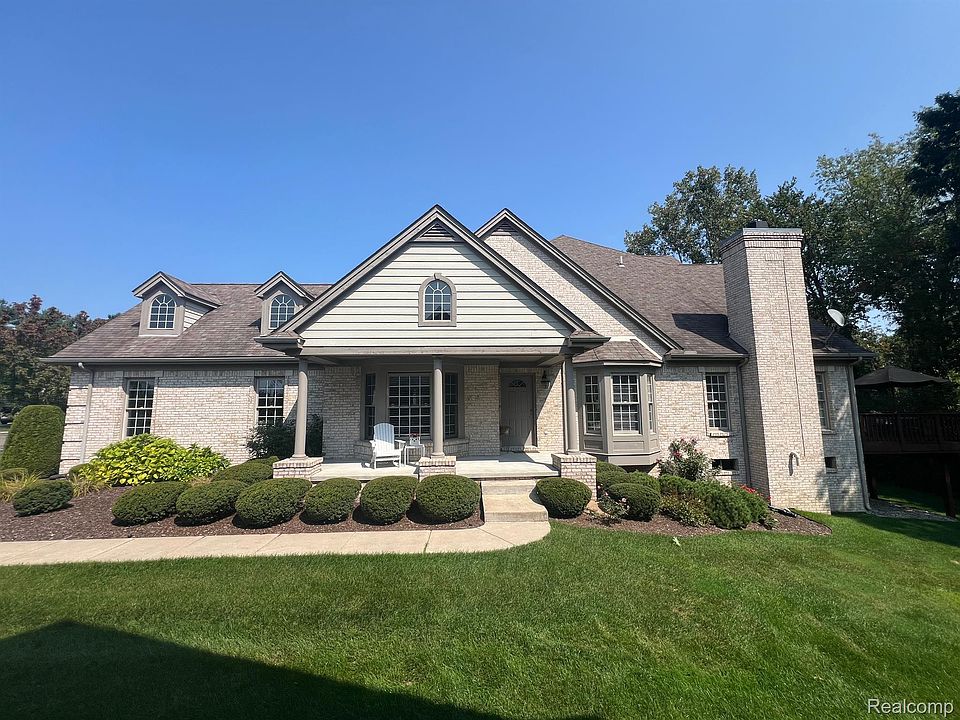 1st image of 7554 Woodwind Ct