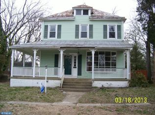 510 W Stafford Ave, Laurel Springs, NJ 08021