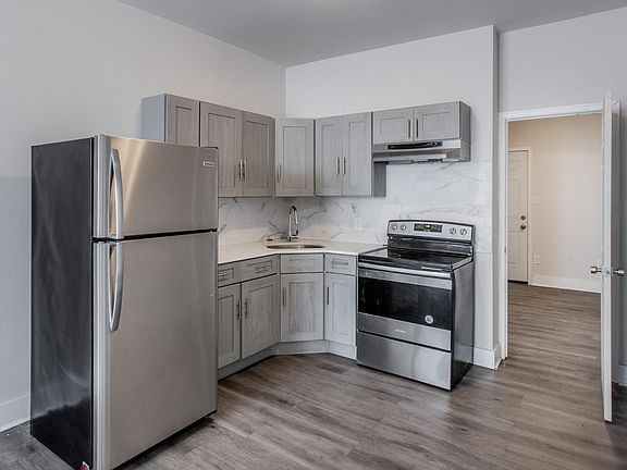 2nd image of 3436 Hartville St #35