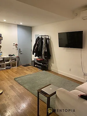 Rented by Rentopia | media 24