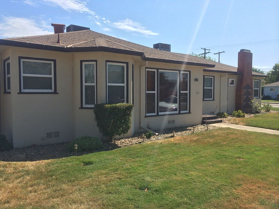 1st image of 1300 S Hutchins St